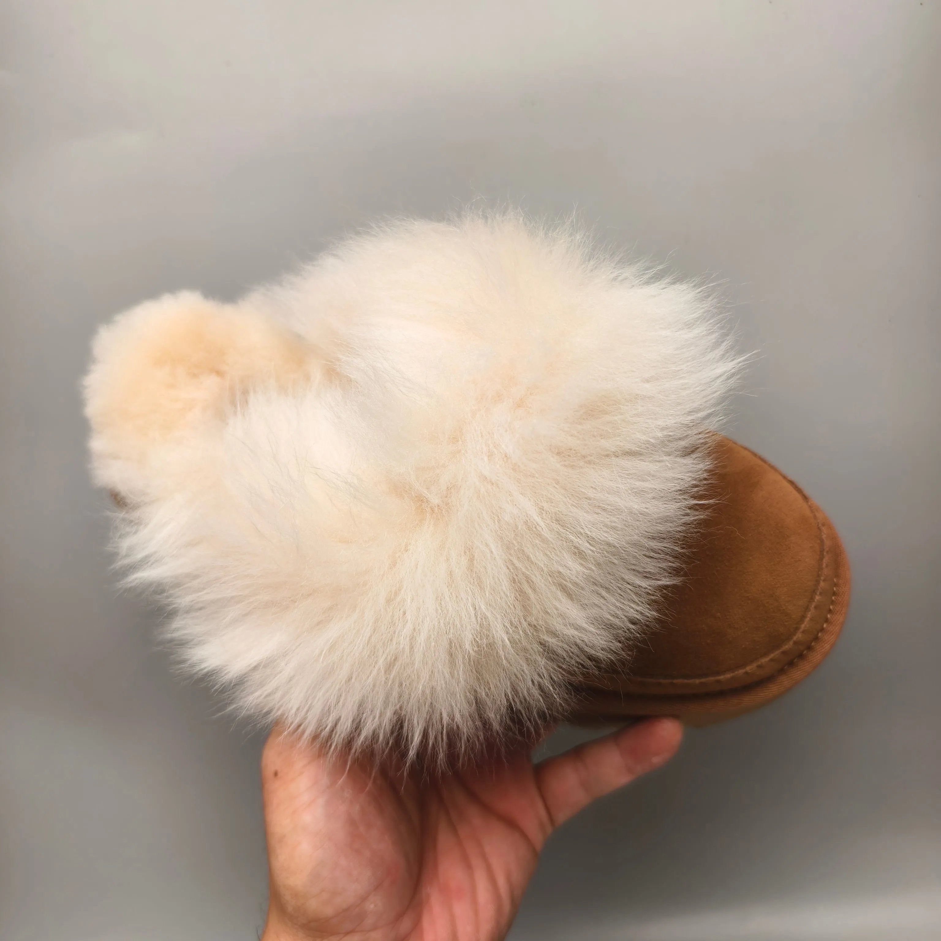 💰520 UGG sheepskin all-in-one snow boots 3930 fur-cuffed slip-ons color: sand, light blue, maroon Size: 35-41